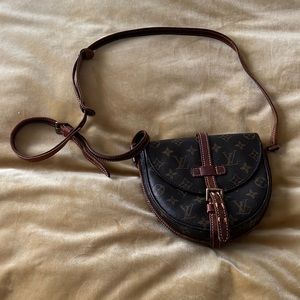 🌲 Christmas Special 🌲 Authentic Louis Vuitton cross body Vintage 🔥
